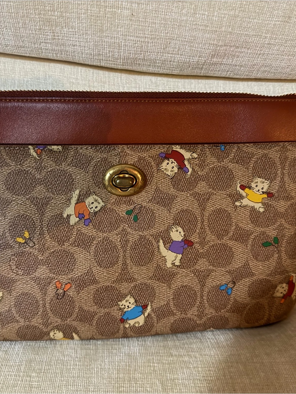 Coach signature crossbody